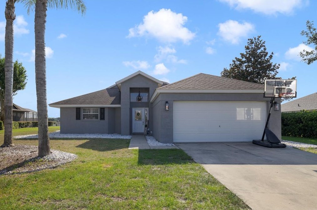 4640 Marsh Harbor Dr, Tavares, FL 32778-4761