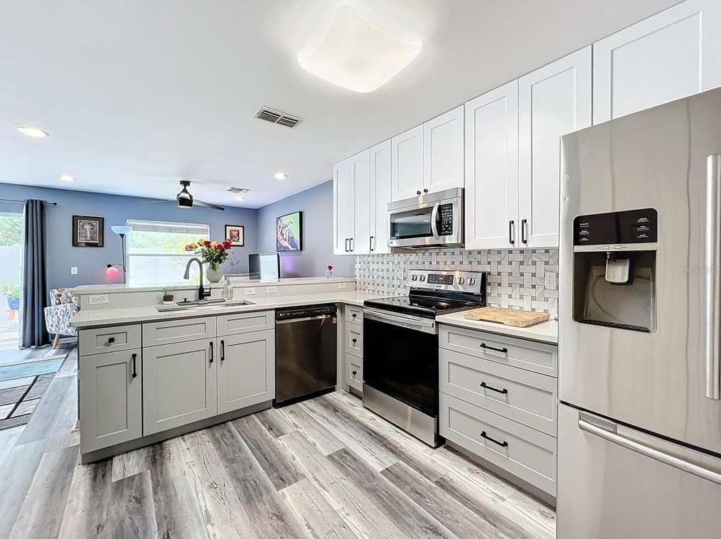 13019 Lexington Summit St, Orlando FL  32828-4309 exterior