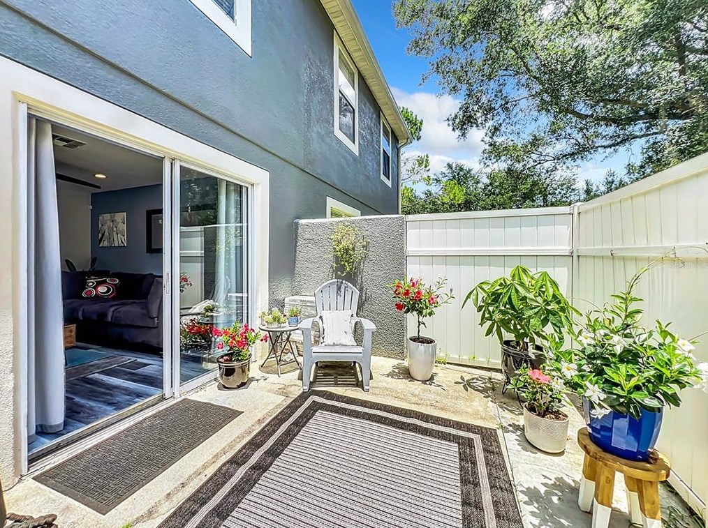 13019 Lexington Summit St, Orlando FL  32828-4309 exterior