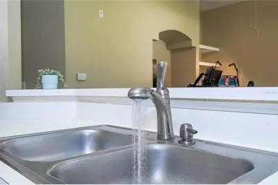 7250 Westpointe Boulevard #1035, Orlando, FL 32835 - Photo 28