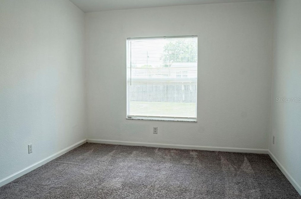 3720 Silver Lake Dr, Kissimmee FL  34744-9469 exterior