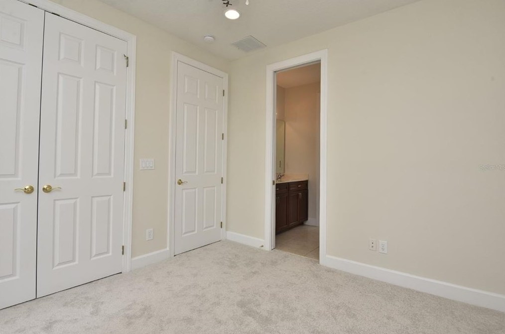 1407 Craftsman Ave, Kissimmee FL 34747-0040 exterior