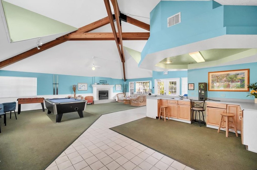 2009 Royal Bay Blvd, Kissimmee FL 34746-5468 exterior