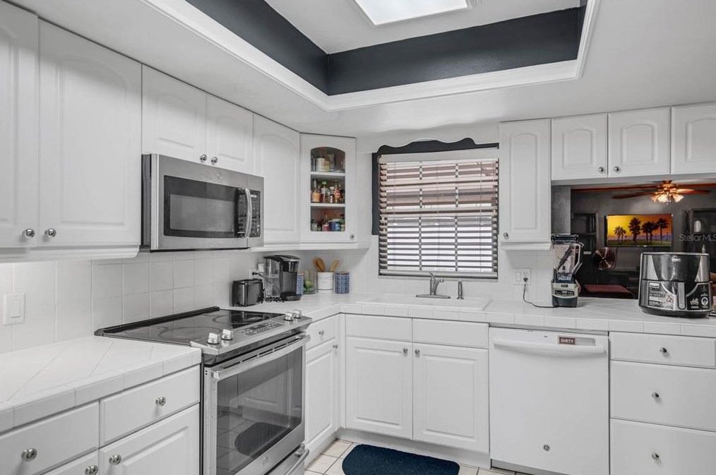 5441 Houston Dr, Lakeland FL  33809-4266 exterior