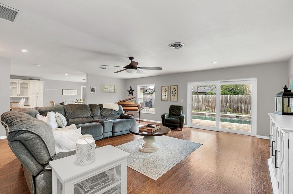 960 Parliament Rd, Maitland FL  32751-3735 exterior