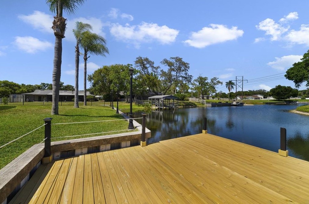 2391 Westwood Dr, Longwood FL  32779-4731 exterior