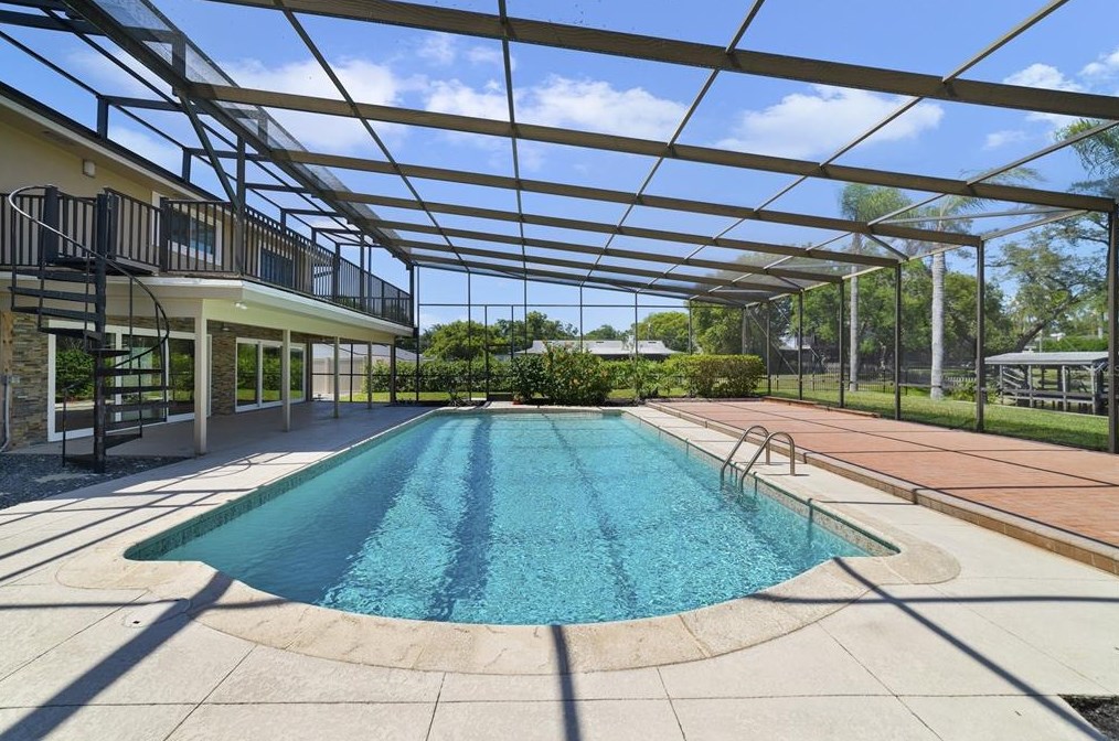 2391 Westwood Dr, Longwood FL  32779-4731 exterior