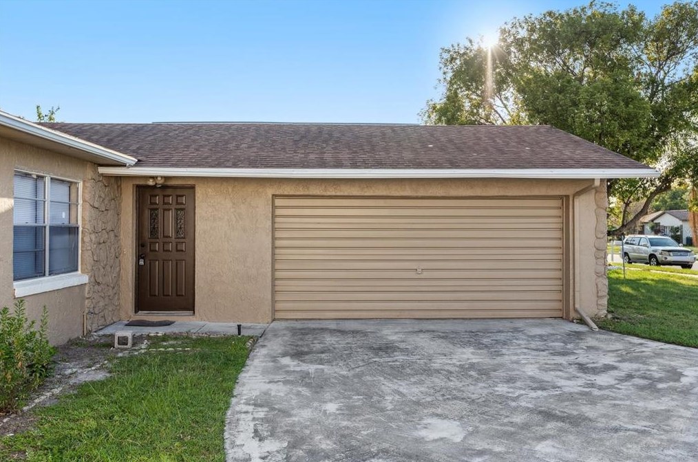 2416 Mace St, Orlando, FL 32839-2570