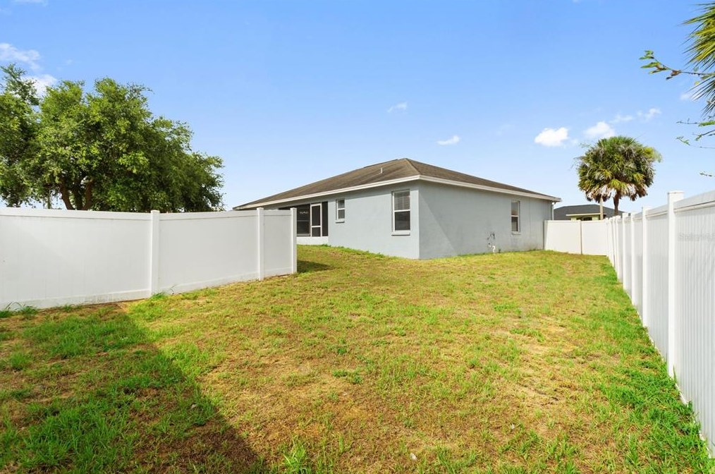 741 Sierra Cir, Davenport, FL 33837