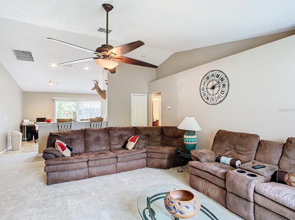 1904 Van Allen Cir, Deltona FL  32738-4372 exterior