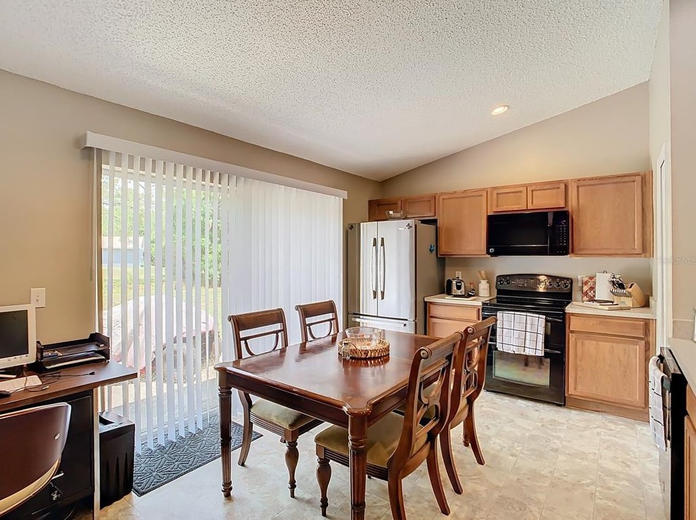 1904 Van Allen Cir, Deltona FL  32738-4372 exterior