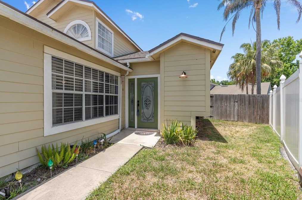 988 Norfolk Ct, Longwood, FL 32750-7104