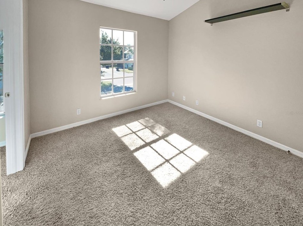 13230 Thoroughbred Loop, Largo FL  33773-1670 exterior