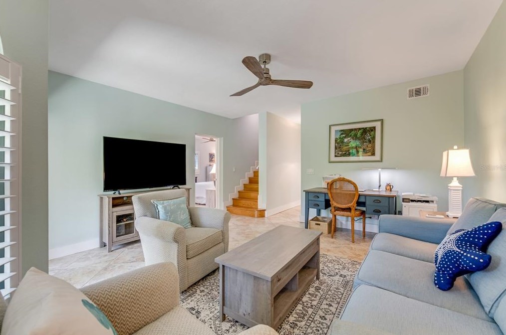 137 Marina Bay Dr, New Smyrna FL 32169-5318 exterior