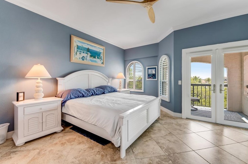 137 Marina Bay Dr, New Smyrna FL 32169-5318 exterior