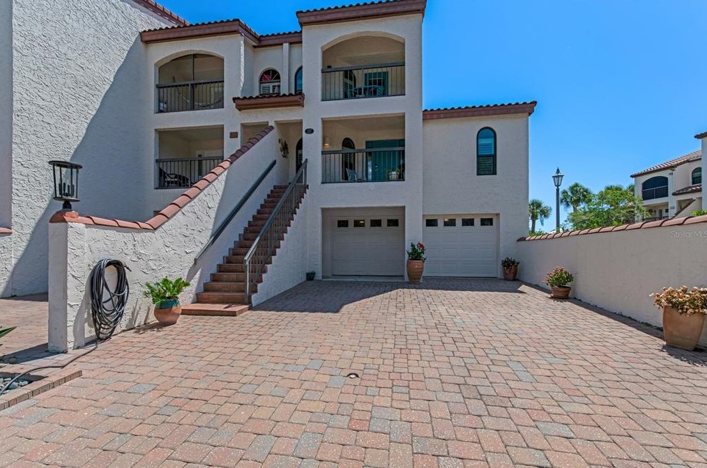 137 Marina Bay Dr, New Smyrna FL 32169-5318 exterior