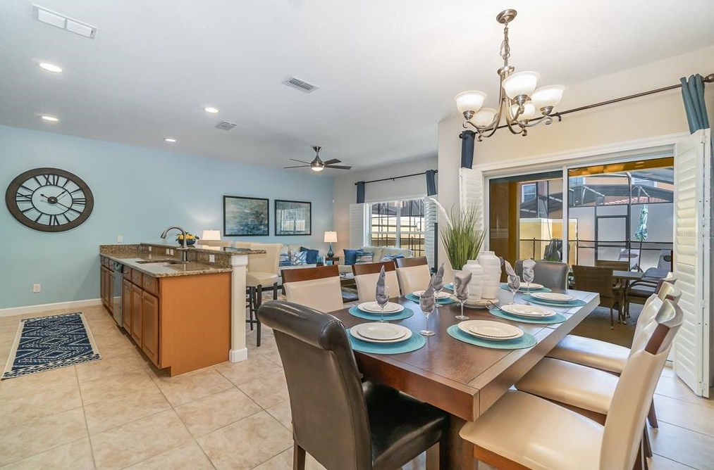 8955 California Palm Rd, Kissimmee FL 34747-1575 exterior