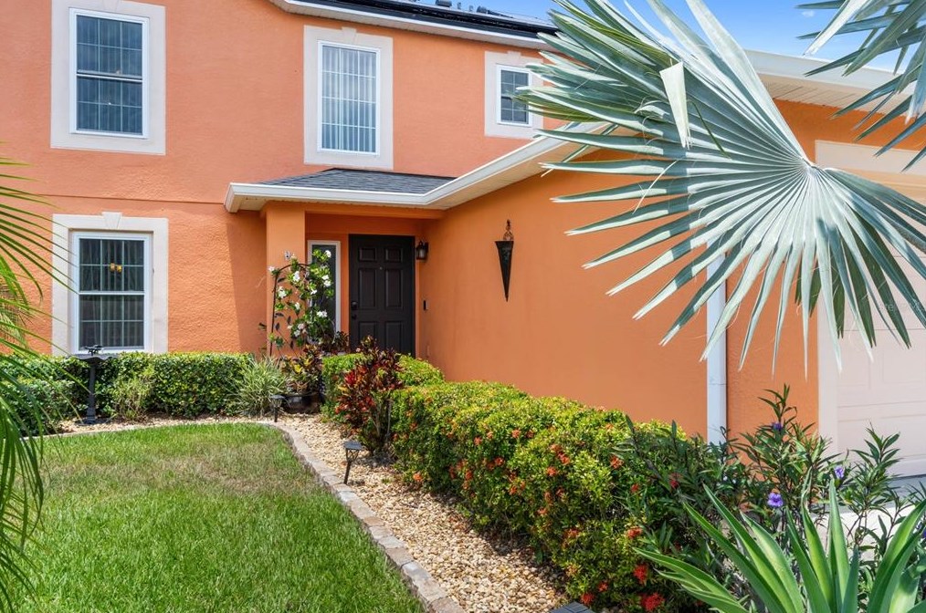 5876 Royal Hills Cir, Winter Haven, FL 33881-8799