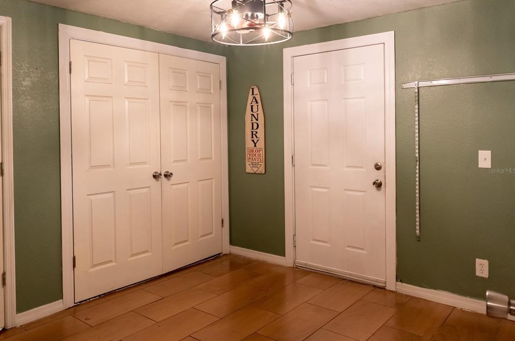 201 Bradshaw Dr, Sanford FL  32771-4171 exterior