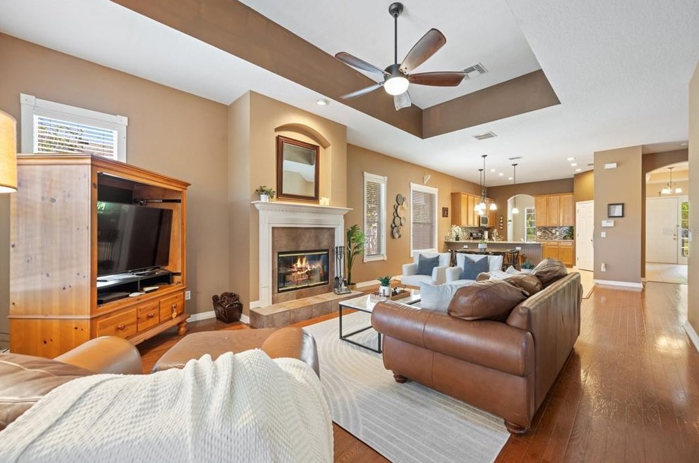 130 Avery Lake Dr, Casselberry FL  32708-5185 exterior