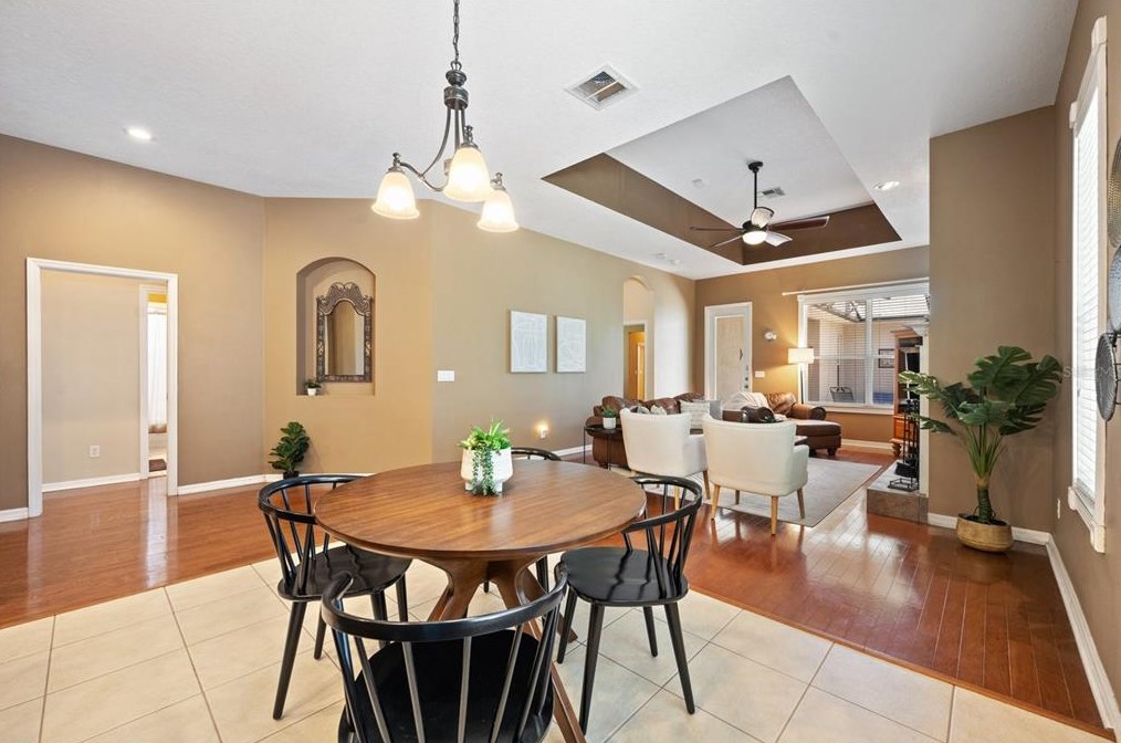 130 Avery Lake Dr, Casselberry FL  32708-5185 exterior