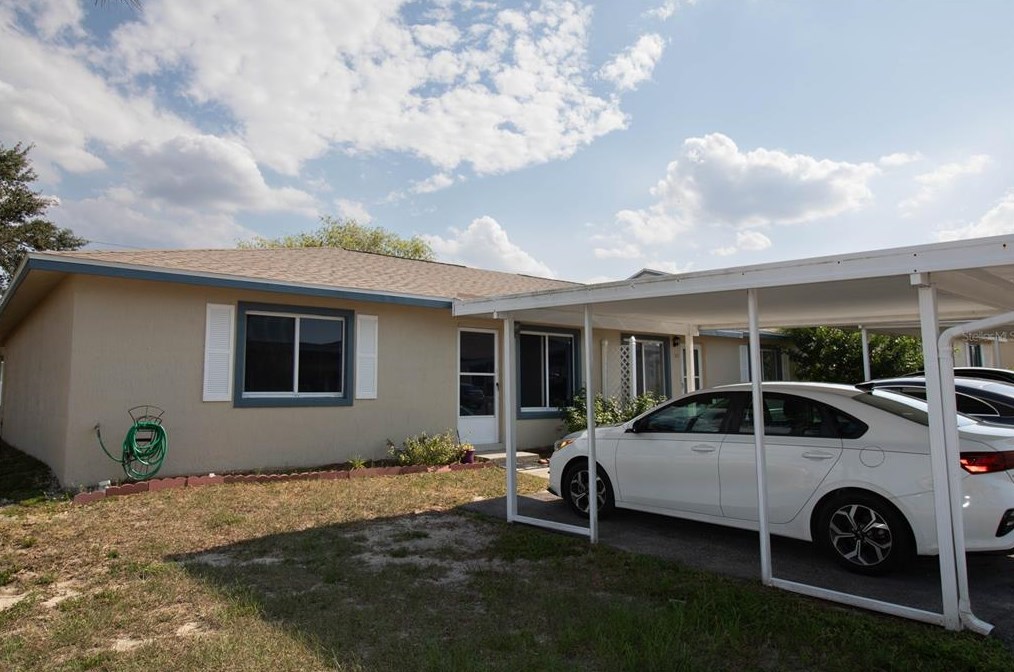 303 Winter Ridge Blvd, Winter Haven, FL 33881-5820
