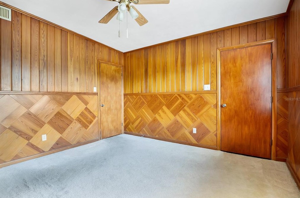 1401 Canberra Ave, Orlando FL  32806-1779 exterior