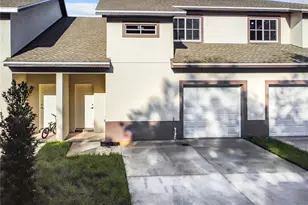 1714 Barton Towne Cir, Saint Cloud, FL 34769 - Photo 18