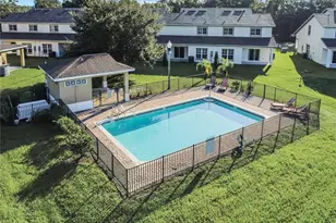 1712 Barton Towne Cir, Saint Cloud, FL 34769 - Photo 68