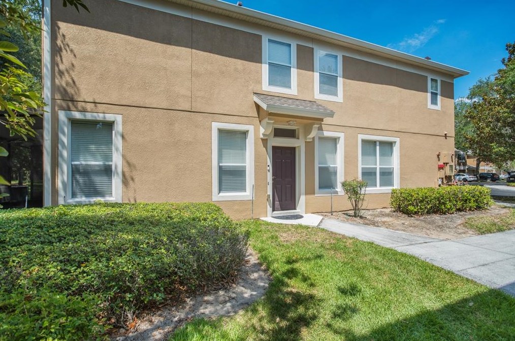 2804 Polvadero Ln, Orlando, FL 32835-3256