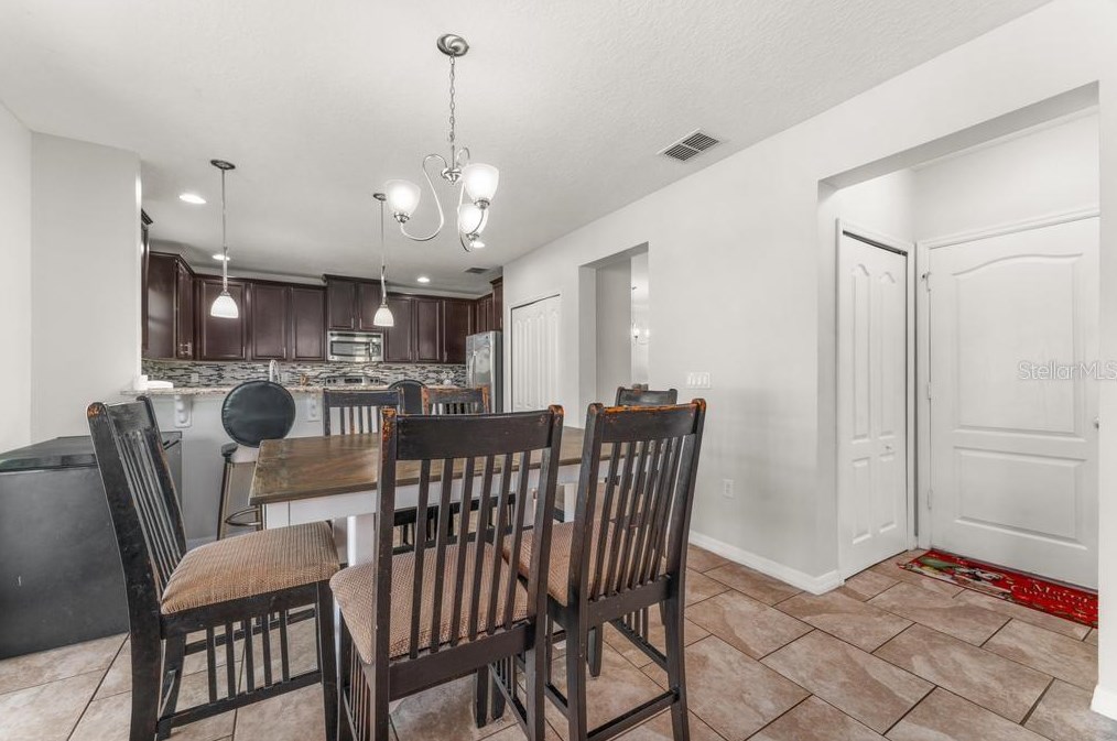 2000 Nations Way, Saint Cloud FL  34769-1821 exterior