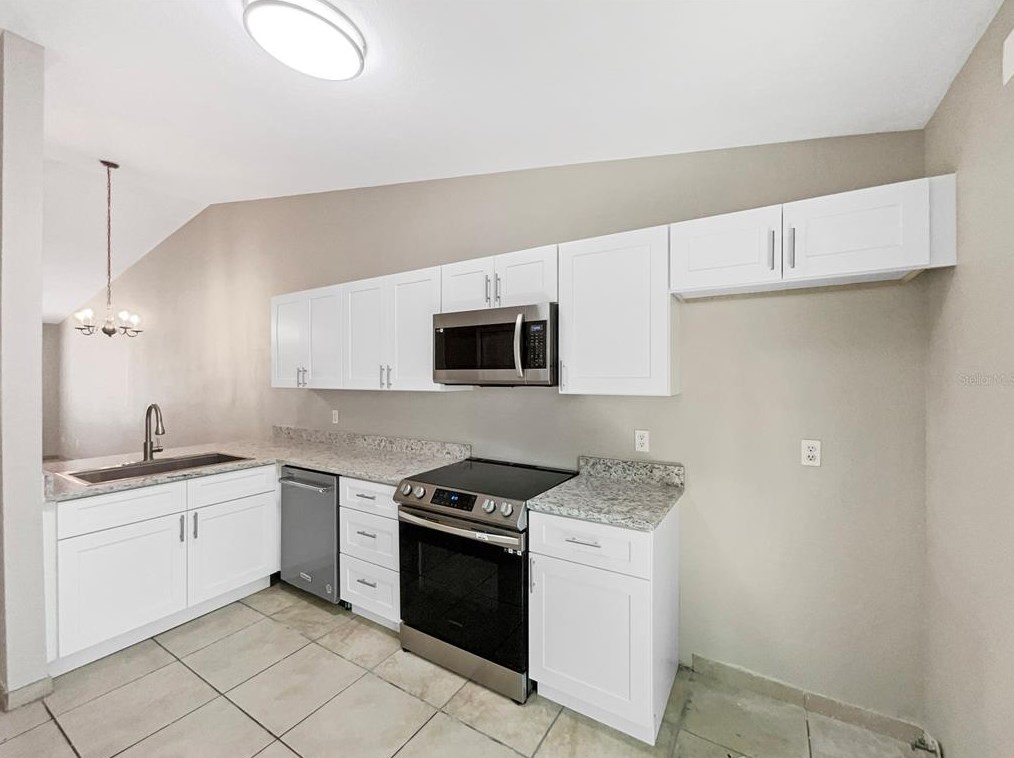 1736 Avon Blvd, Kissimmee, FL 34741-3801