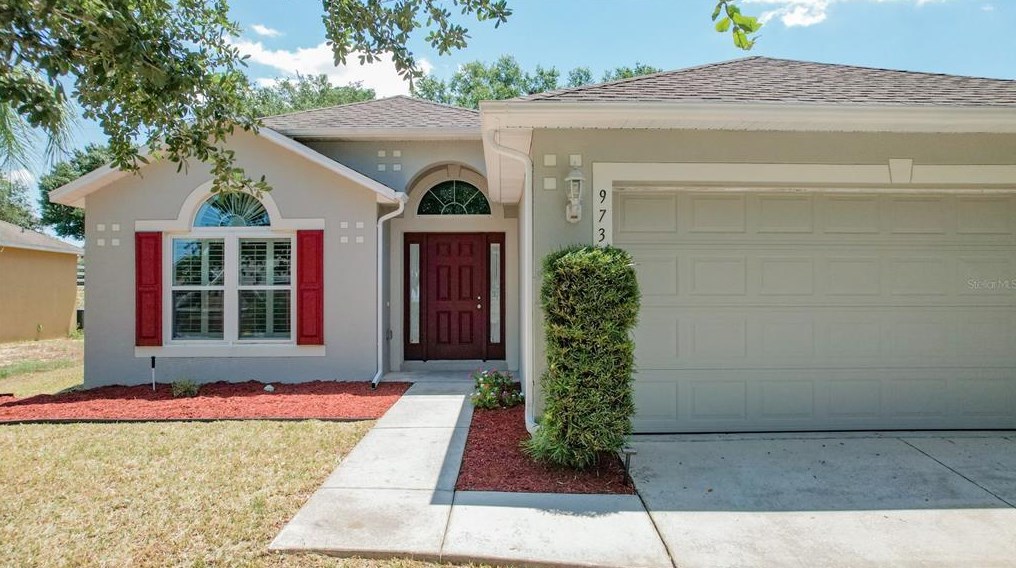 973 Marietta Ln, Eustis, FL 32726