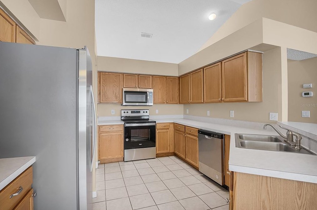 4213 Boca Woods Dr, Orlando FL  32826-2611 exterior