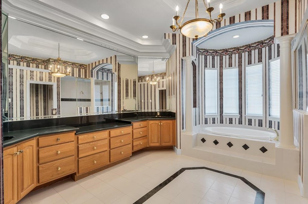 656 Stonefield Loop, Lake Mary FL  32746-5337 exterior