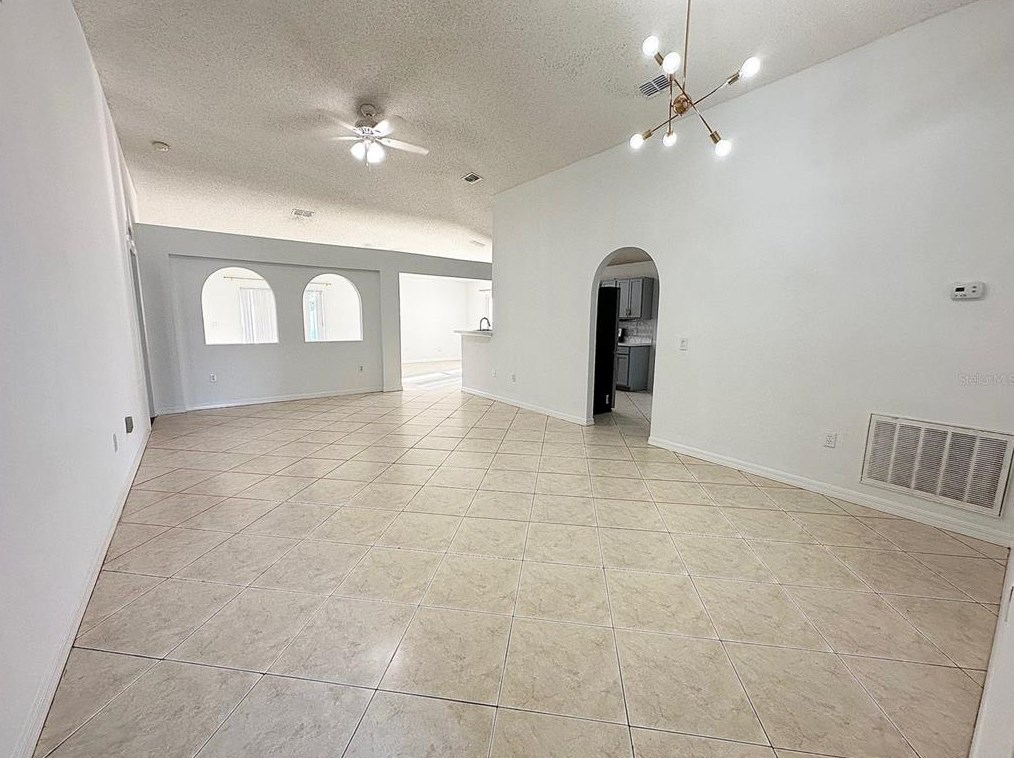 10862 Laxton St, Orlando, FL 32824-4424