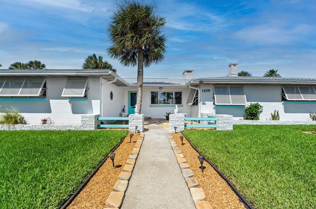 1109 Jacaranda Ave, Daytona Beach, FL 32118-3615
