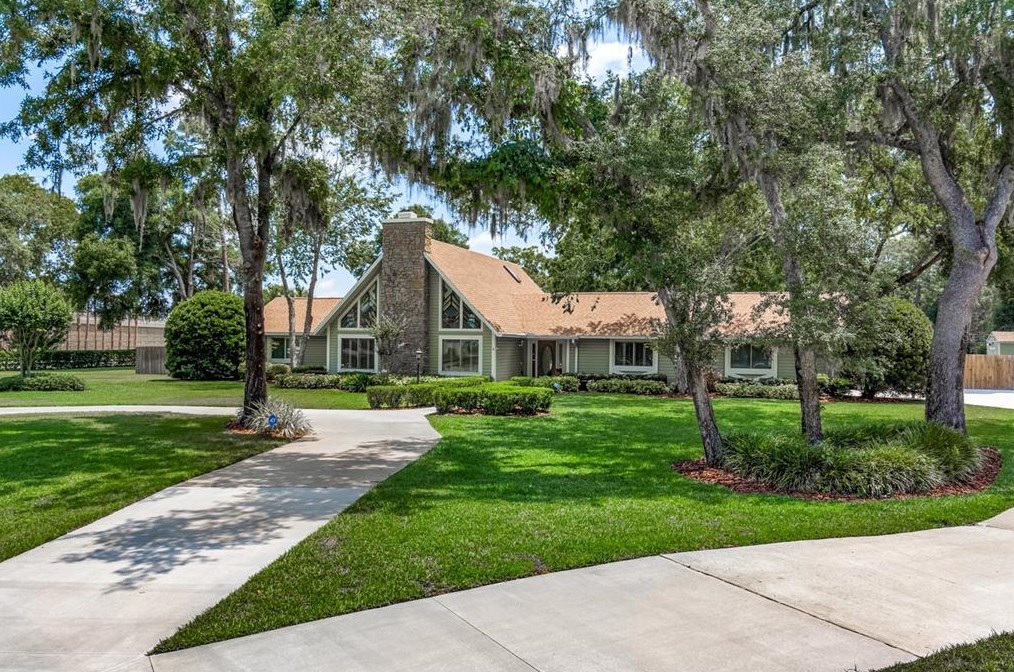 101 Ross Lake Ln, Sanford, FL 32771