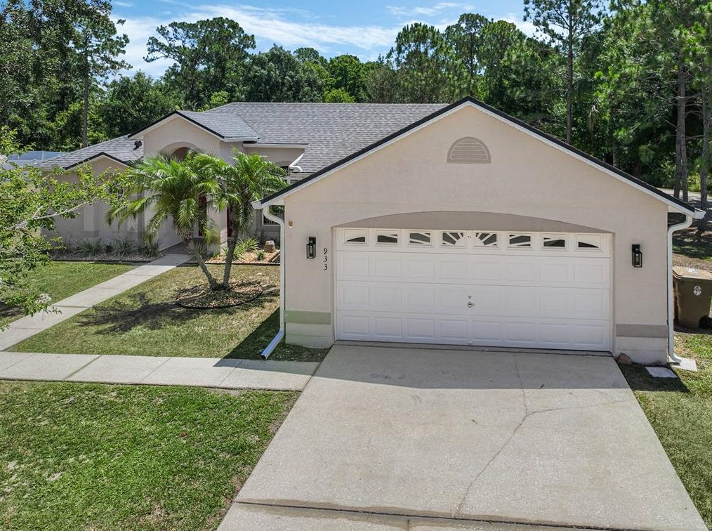 933 Van Loon Ct, Kissimmee, FL 34758-3101
