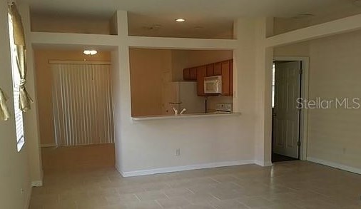 1077 Singleton Cir, Groveland, FL 34736