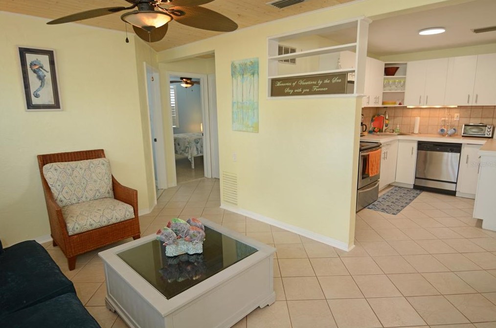 174 Laurie Dr, Ormond Beach FL  32176-3216 exterior