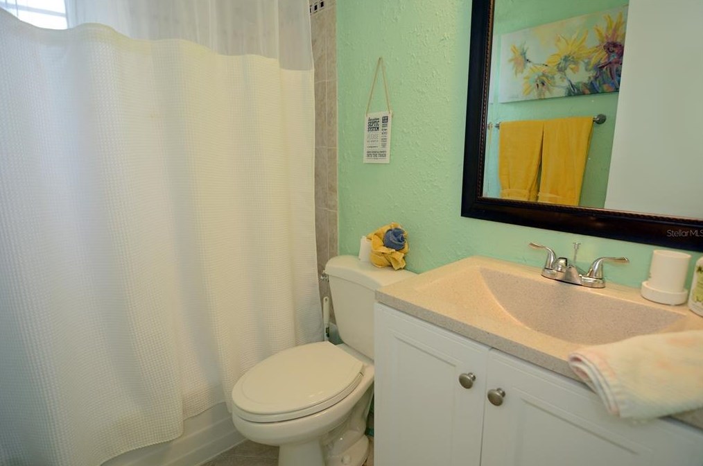 174 Laurie Dr, Ormond Beach FL  32176-3216 exterior