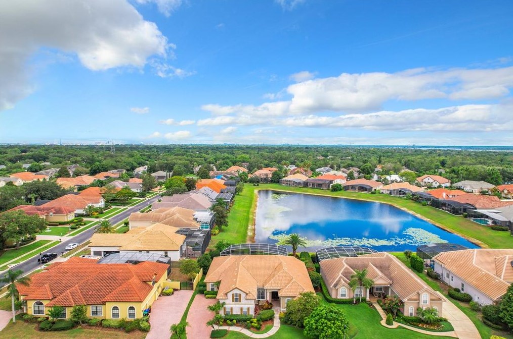 8608 Spindletop Dr, Orlando, FL 32819-3135