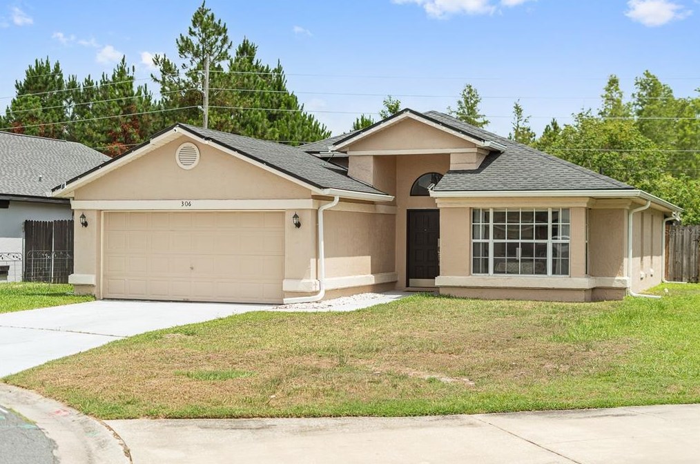 306 Sanddollar Ct, Kissimmee, FL 34743-8323