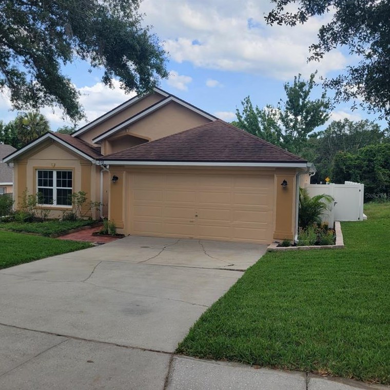 298 Bay St, Apopka, FL 32712-3638