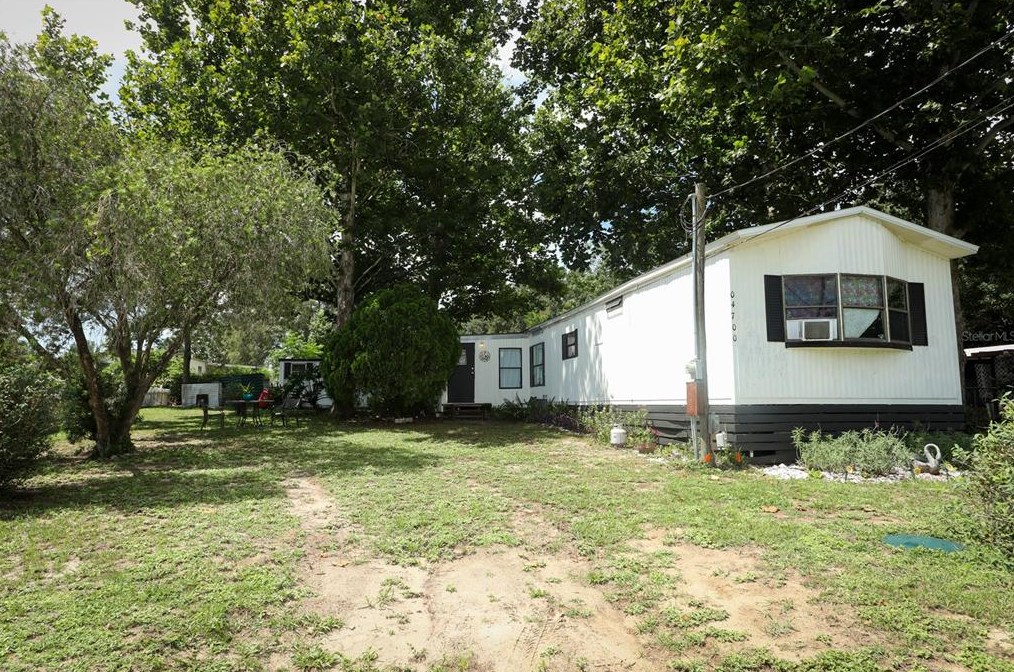 4700 Pine St, Fruitland Park, FL 34731