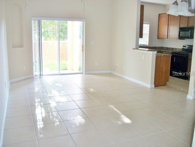2640 Retreat View Cir, Sanford, FL 32771