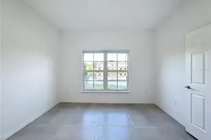 1738 Barton Towne Cir, Saint Cloud, FL 34769 - Photo 36