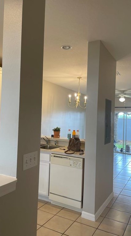 10604 Savannah Wood Dr, Orlando, FL 32832-5568
