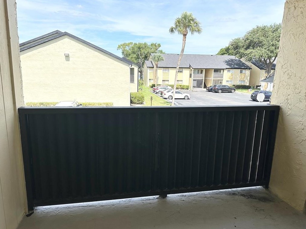 900 Lake Destiny Rd, Altamonte Springs FL  32714-6908 exterior